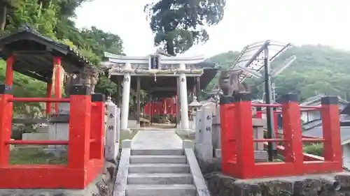 深泥池貴舩神社の鳥居