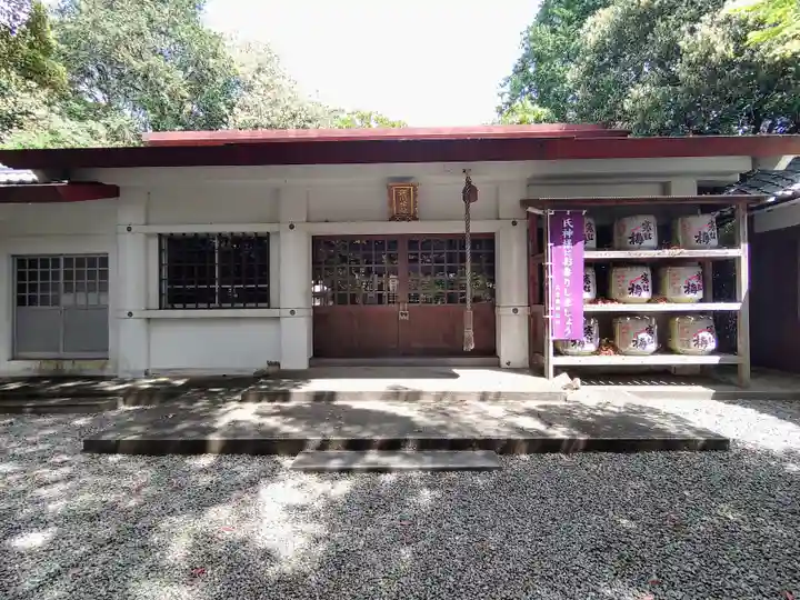 逆川神社の本殿・本堂