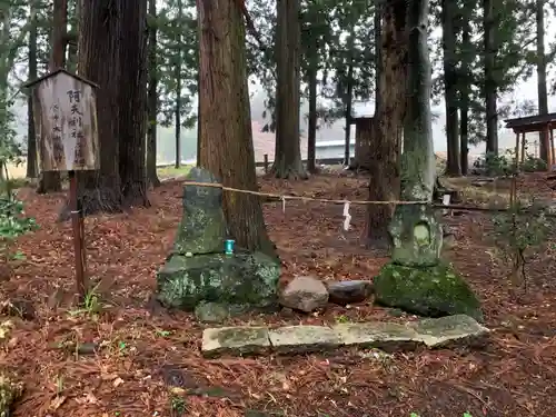 山家神社の末社・摂社