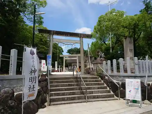 猪子石神明社の鳥居