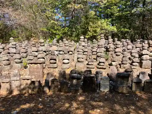 石塔寺(滋賀県)