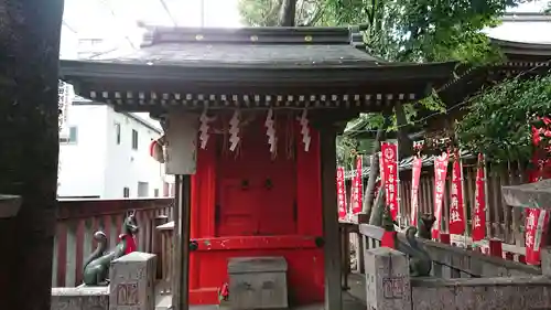 隆栄稲荷神社の本殿・本堂