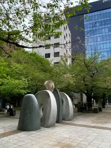 鐵砲洲稲荷神社の{uncategorized: "未分類", other: "その他", undefined: "問題あり", building: "その他建物", grave: "お墓", sacred_gate: "鳥居", guardian: "狛犬", statue: "像", buddha: "仏像", history: "歴史", nature: "自然", garden: "庭園", animal: "動物", pagoda: "塔", temizu: "手水舎", mountain_gate: "山門・神門", sanctuary: "本殿・本堂", subordinate: "末社・摂社", art: "芸術", scenery: "景色", jizo: "地蔵", ema: "絵馬", goshuin: "御朱印", omikuji: "おみくじ", items: "授与品その他", amulet: "お守り", goshuincho: "御朱印帳", eats: "食事", festival: "お祭り", votive_dance: "神楽", shichigosan: "七五三参", wedding: "結婚式", experience: "体験その他", initially: "初詣", around: "周辺", anti_infection: "感染症対策"}