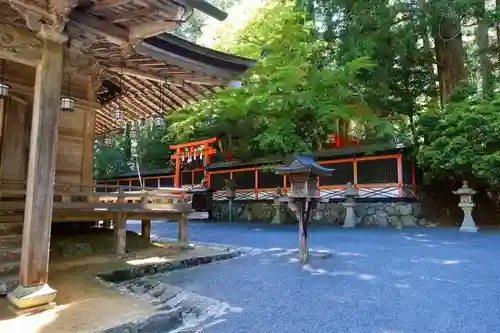 壇上伽藍の本殿・本堂