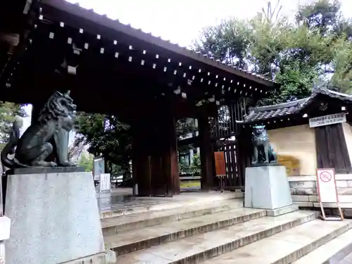 靖國神社の山門・神門