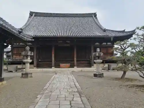 浄厳院の本殿・本堂