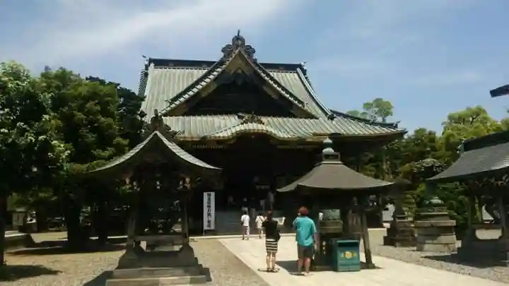 成田山新勝寺の本殿・本堂