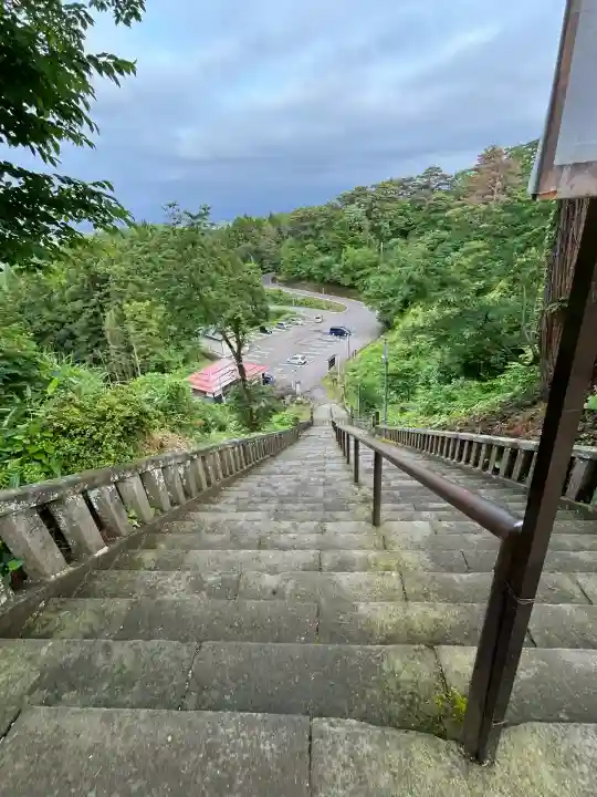 春日山神社(新潟県)