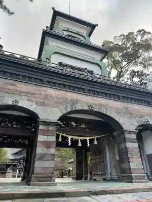 尾山神社の{uncategorized: "未分類", other: "その他", undefined: "問題あり", building: "その他建物", grave: "お墓", sacred_gate: "鳥居", guardian: "狛犬", statue: "像", buddha: "仏像", history: "歴史", nature: "自然", garden: "庭園", animal: "動物", pagoda: "塔", temizu: "手水舎", mountain_gate: "山門・神門", sanctuary: "本殿・本堂", subordinate: "末社・摂社", art: "芸術", scenery: "景色", jizo: "地蔵", ema: "絵馬", goshuin: "御朱印", omikuji: "おみくじ", items: "授与品その他", amulet: "お守り", goshuincho: "御朱印帳", eats: "食事", festival: "お祭り", votive_dance: "神楽", shichigosan: "七五三参", wedding: "結婚式", experience: "体験その他", initially: "初詣", around: "周辺", anti_infection: "感染症対策"}