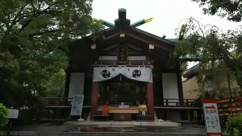 稲毛神社の本殿・本堂