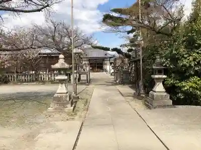 阿久刀神社の建物その他