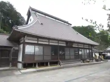 自得寺の本殿・本堂