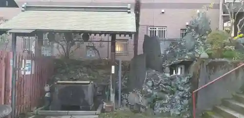 柳森神社の手水舎