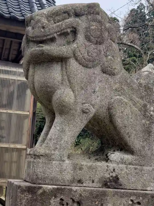 生権寺五社神社の狛犬