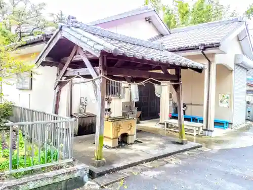 神明社（近崎神明社）の手水舎