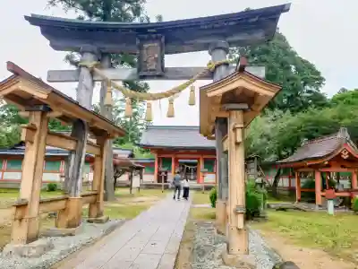 出石神社の{uncategorized: "未分類", other: "その他", undefined: "問題あり", building: "その他建物", grave: "お墓", sacred_gate: "鳥居", guardian: "狛犬", statue: "像", buddha: "仏像", history: "歴史", nature: "自然", garden: "庭園", animal: "動物", pagoda: "塔", temizu: "手水舎", mountain_gate: "山門・神門", sanctuary: "本殿・本堂", subordinate: "末社・摂社", art: "芸術", scenery: "景色", jizo: "地蔵", ema: "絵馬", goshuin: "御朱印", omikuji: "おみくじ", items: "授与品その他", amulet: "お守り", goshuincho: "御朱印帳", eats: "食事", festival: "お祭り", votive_dance: "神楽", shichigosan: "七五三参", wedding: "結婚式", experience: "体験その他", initially: "初詣", around: "周辺", anti_infection: "感染症対策"}