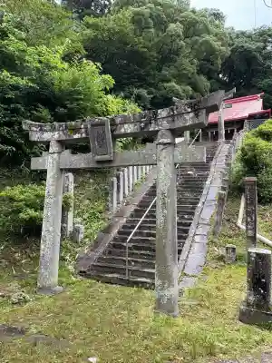 高樹神社の鳥居