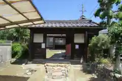 阿弥陀堂の山門