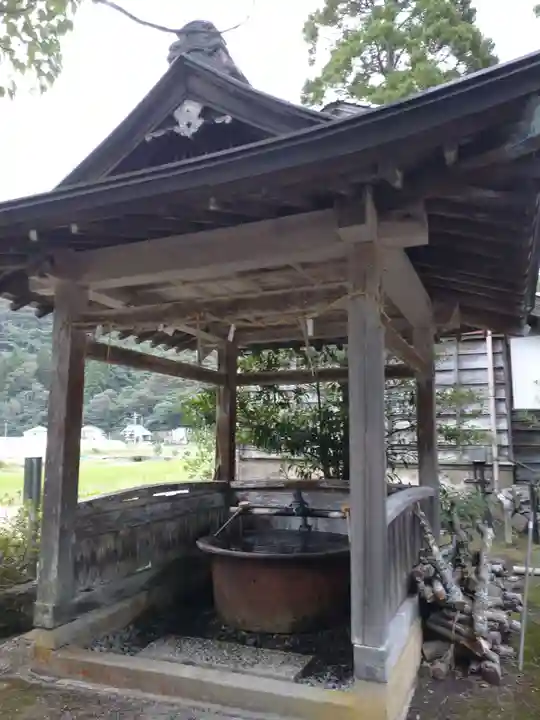 宇良神社(浦嶋神社)の手水舎