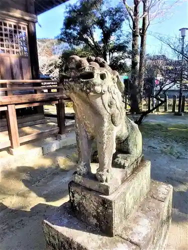 與止日女神社の狛犬