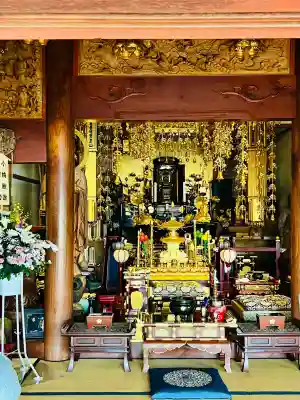徳蔵寺の{uncategorized: "未分類", other: "その他", undefined: "問題あり", building: "その他建物", grave: "お墓", sacred_gate: "鳥居", guardian: "狛犬", statue: "像", buddha: "仏像", history: "歴史", nature: "自然", garden: "庭園", animal: "動物", pagoda: "塔", temizu: "手水舎", mountain_gate: "山門・神門", sanctuary: "本殿・本堂", subordinate: "末社・摂社", art: "芸術", scenery: "景色", jizo: "地蔵", ema: "絵馬", goshuin: "御朱印", omikuji: "おみくじ", items: "授与品その他", amulet: "お守り", goshuincho: "御朱印帳", eats: "食事", festival: "お祭り", votive_dance: "神楽", shichigosan: "七五三参", wedding: "結婚式", experience: "体験その他", initially: "初詣", around: "周辺", anti_infection: "感染症対策"}