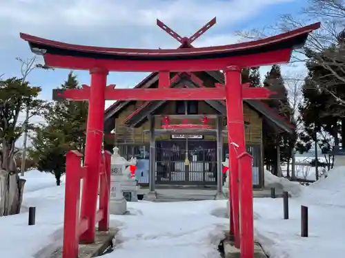 由追稲荷神社の鳥居