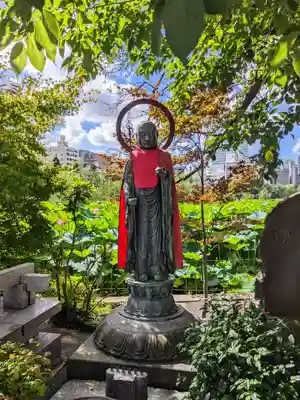 寛永寺不忍池弁天堂の地蔵