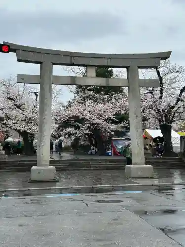 三嶋大社の{uncategorized: "未分類", other: "その他", undefined: "問題あり", building: "その他建物", grave: "お墓", sacred_gate: "鳥居", guardian: "狛犬", statue: "像", buddha: "仏像", history: "歴史", nature: "自然", garden: "庭園", animal: "動物", pagoda: "塔", temizu: "手水舎", mountain_gate: "山門・神門", sanctuary: "本殿・本堂", subordinate: "末社・摂社", art: "芸術", scenery: "景色", jizo: "地蔵", ema: "絵馬", goshuin: "御朱印", omikuji: "おみくじ", items: "授与品その他", amulet: "お守り", goshuincho: "御朱印帳", eats: "食事", festival: "お祭り", votive_dance: "神楽", shichigosan: "七五三参", wedding: "結婚式", experience: "体験その他", initially: "初詣", around: "周辺", anti_infection: "感染症対策"}