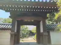 無量寺の{uncategorized: "未分類", other: "その他", undefined: "問題あり", building: "その他建物", grave: "お墓", sacred_gate: "鳥居", guardian: "狛犬", statue: "像", buddha: "仏像", history: "歴史", nature: "自然", garden: "庭園", animal: "動物", pagoda: "塔", temizu: "手水舎", mountain_gate: "山門・神門", sanctuary: "本殿・本堂", subordinate: "末社・摂社", art: "芸術", scenery: "景色", jizo: "地蔵", ema: "絵馬", goshuin: "御朱印", omikuji: "おみくじ", items: "授与品その他", amulet: "お守り", goshuincho: "御朱印帳", eats: "食事", festival: "お祭り", votive_dance: "神楽", shichigosan: "七五三参", wedding: "結婚式", experience: "体験その他", initially: "初詣", around: "周辺", anti_infection: "感染症対策"}