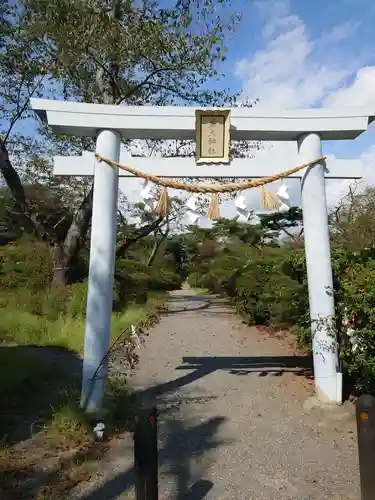 霊犬神社の鳥居