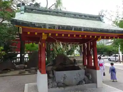 浅草神社の手水舎