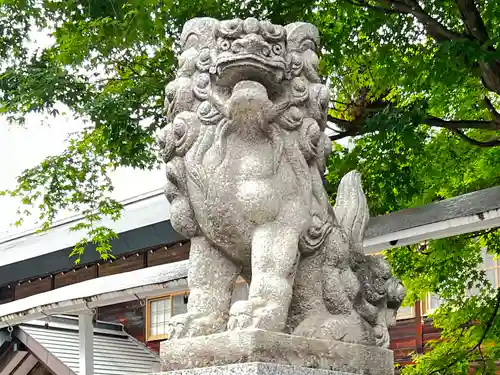 蘆別神社の狛犬