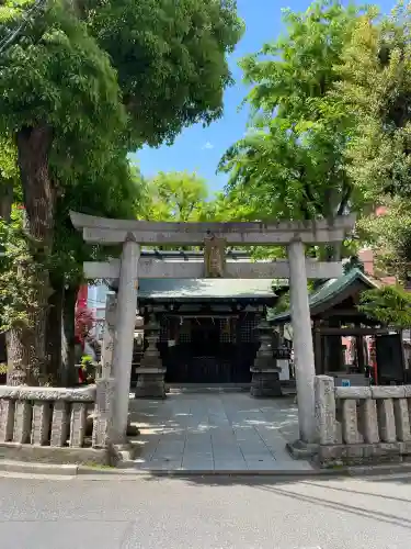 恵比寿神社の{uncategorized: "未分類", other: "その他", undefined: "問題あり", building: "その他建物", grave: "お墓", sacred_gate: "鳥居", guardian: "狛犬", statue: "像", buddha: "仏像", history: "歴史", nature: "自然", garden: "庭園", animal: "動物", pagoda: "塔", temizu: "手水舎", mountain_gate: "山門・神門", sanctuary: "本殿・本堂", subordinate: "末社・摂社", art: "芸術", scenery: "景色", jizo: "地蔵", ema: "絵馬", goshuin: "御朱印", omikuji: "おみくじ", items: "授与品その他", amulet: "お守り", goshuincho: "御朱印帳", eats: "食事", festival: "お祭り", votive_dance: "神楽", shichigosan: "七五三参", wedding: "結婚式", experience: "体験その他", initially: "初詣", around: "周辺", anti_infection: "感染症対策"}