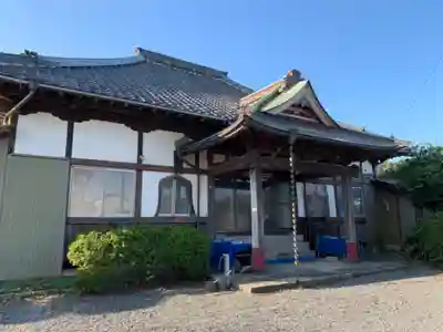 金蔵寺の本殿・本堂