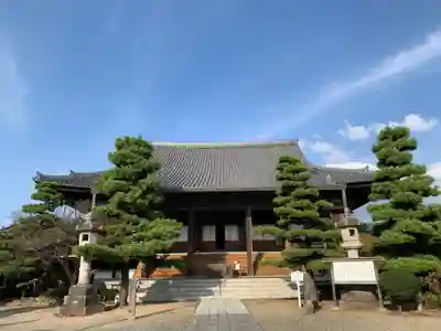 常楽寺の本殿・本堂