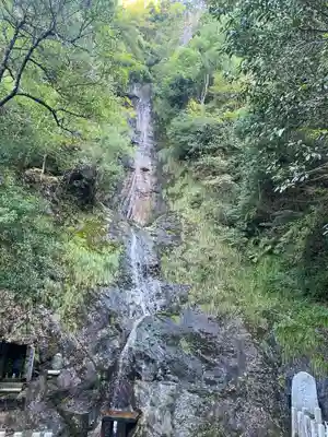 満願滝弁財天(大阪府)