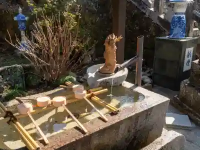陶山神社の{uncategorized: "未分類", other: "その他", undefined: "問題あり", building: "その他建物", grave: "お墓", sacred_gate: "鳥居", guardian: "狛犬", statue: "像", buddha: "仏像", history: "歴史", nature: "自然", garden: "庭園", animal: "動物", pagoda: "塔", temizu: "手水舎", mountain_gate: "山門・神門", sanctuary: "本殿・本堂", subordinate: "末社・摂社", art: "芸術", scenery: "景色", jizo: "地蔵", ema: "絵馬", goshuin: "御朱印", omikuji: "おみくじ", items: "授与品その他", amulet: "お守り", goshuincho: "御朱印帳", eats: "食事", festival: "お祭り", votive_dance: "神楽", shichigosan: "七五三参", wedding: "結婚式", experience: "体験その他", initially: "初詣", around: "周辺", anti_infection: "感染症対策"}