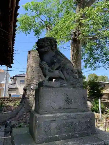 八枝神社の狛犬