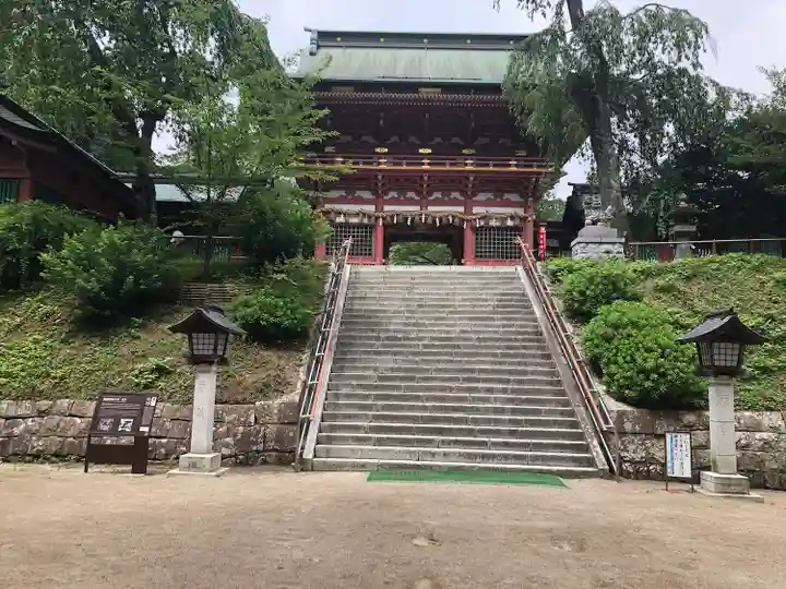 志波彦神社・鹽竈神社の山門・神門