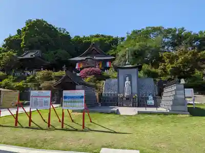 埼玉厄除け開運大師・龍泉寺（切り絵御朱印発祥の寺）(埼玉県)