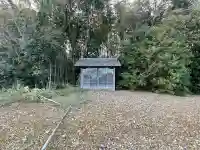 地蔵尊の{uncategorized: "未分類", other: "その他", undefined: "問題あり", building: "その他建物", grave: "お墓", sacred_gate: "鳥居", guardian: "狛犬", statue: "像", buddha: "仏像", history: "歴史", nature: "自然", garden: "庭園", animal: "動物", pagoda: "塔", temizu: "手水舎", mountain_gate: "山門・神門", sanctuary: "本殿・本堂", subordinate: "末社・摂社", art: "芸術", scenery: "景色", jizo: "地蔵", ema: "絵馬", goshuin: "御朱印", omikuji: "おみくじ", items: "授与品その他", amulet: "お守り", goshuincho: "御朱印帳", eats: "食事", festival: "お祭り", votive_dance: "神楽", shichigosan: "七五三参", wedding: "結婚式", experience: "体験その他", initially: "初詣", around: "周辺", anti_infection: "感染症対策"}