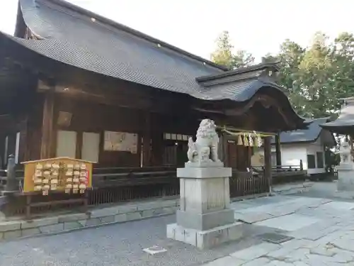 甲斐國一宮 浅間神社の本殿