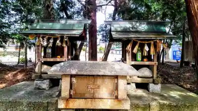 南山神明社の末社・摂社