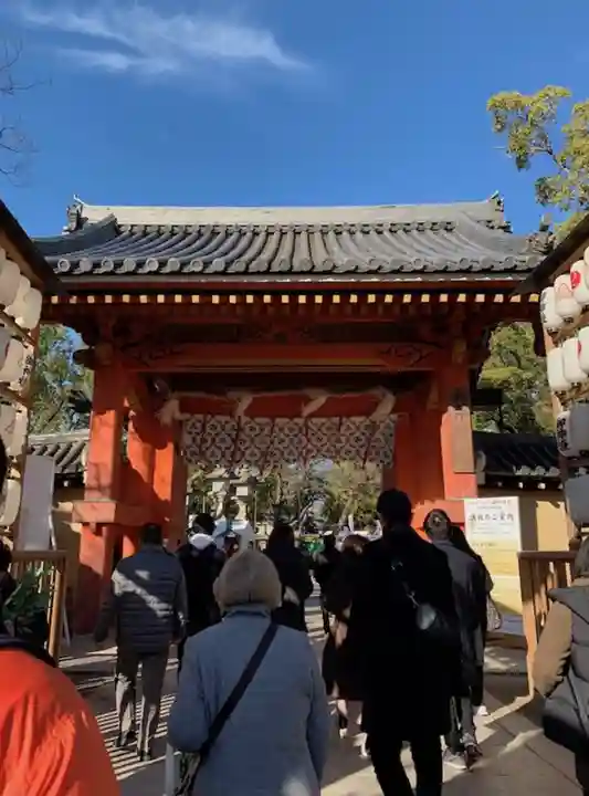 西宮神社の山門・神門