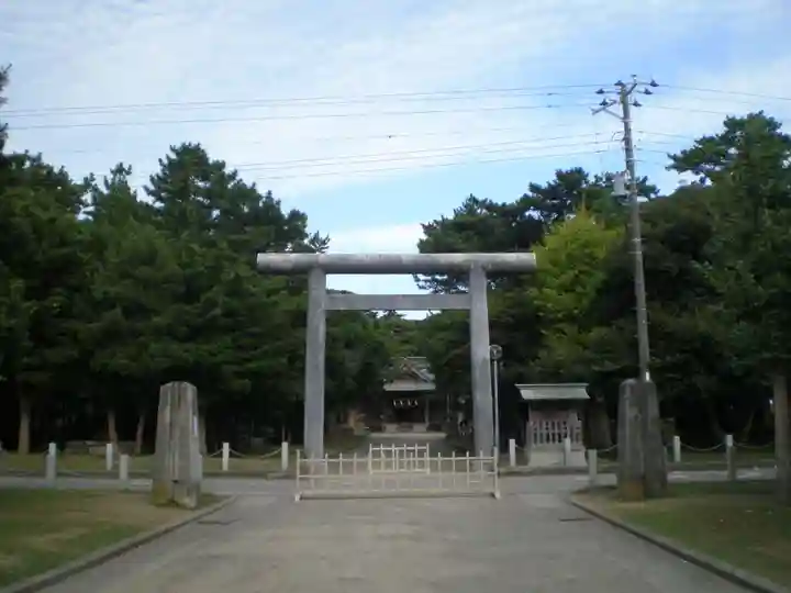 鶴谷八幡宮の鳥居