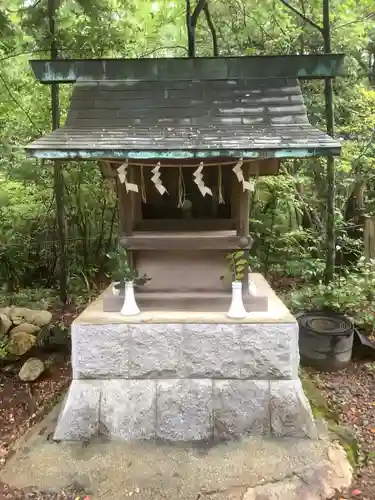玉野御嶽神社の末社・摂社
