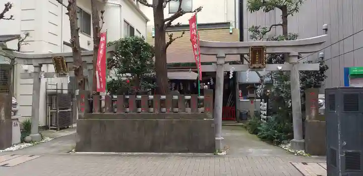 讃岐小白稲荷神社の鳥居