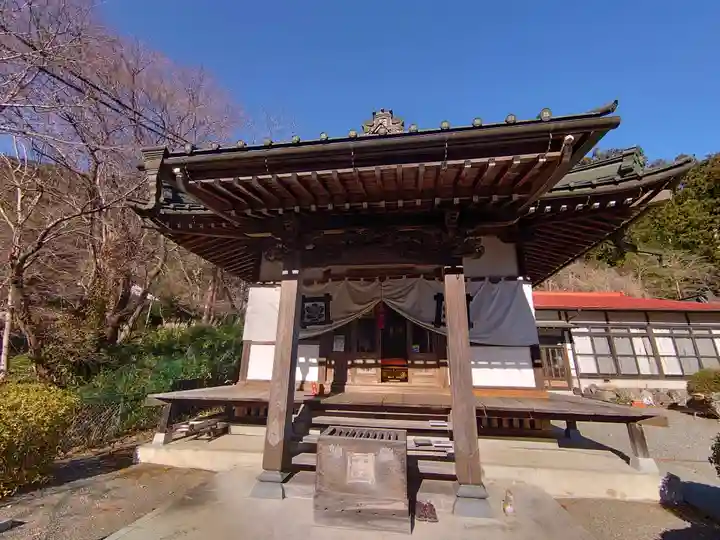 日蓮宗 総本山 塔頭 定林坊(じょうりんぼう)の本殿・本堂