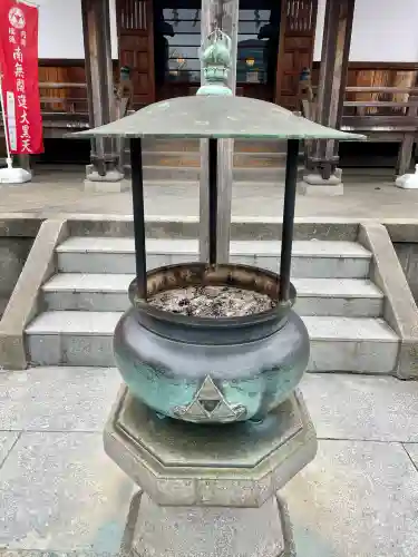 不忍池大黒天堂の{uncategorized: "未分類", other: "その他", undefined: "問題あり", building: "その他建物", grave: "お墓", sacred_gate: "鳥居", guardian: "狛犬", statue: "像", buddha: "仏像", history: "歴史", nature: "自然", garden: "庭園", animal: "動物", pagoda: "塔", temizu: "手水舎", mountain_gate: "山門・神門", sanctuary: "本殿・本堂", subordinate: "末社・摂社", art: "芸術", scenery: "景色", jizo: "地蔵", ema: "絵馬", goshuin: "御朱印", omikuji: "おみくじ", items: "授与品その他", amulet: "お守り", goshuincho: "御朱印帳", eats: "食事", festival: "お祭り", votive_dance: "神楽", shichigosan: "七五三参", wedding: "結婚式", experience: "体験その他", initially: "初詣", around: "周辺", anti_infection: "感染症対策"}