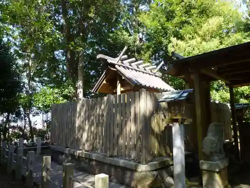鳥墓神社の本殿・本堂